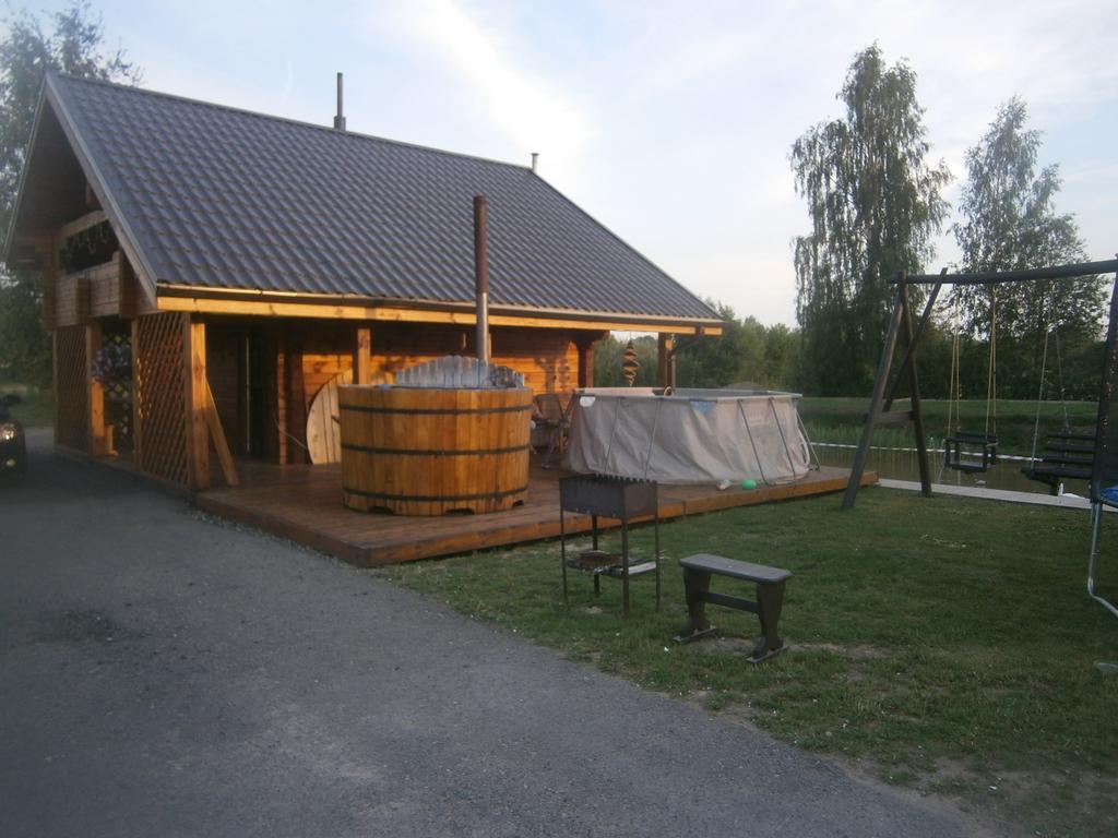 Villa Viesu Namins Dalderi Varaklani Zimmer foto