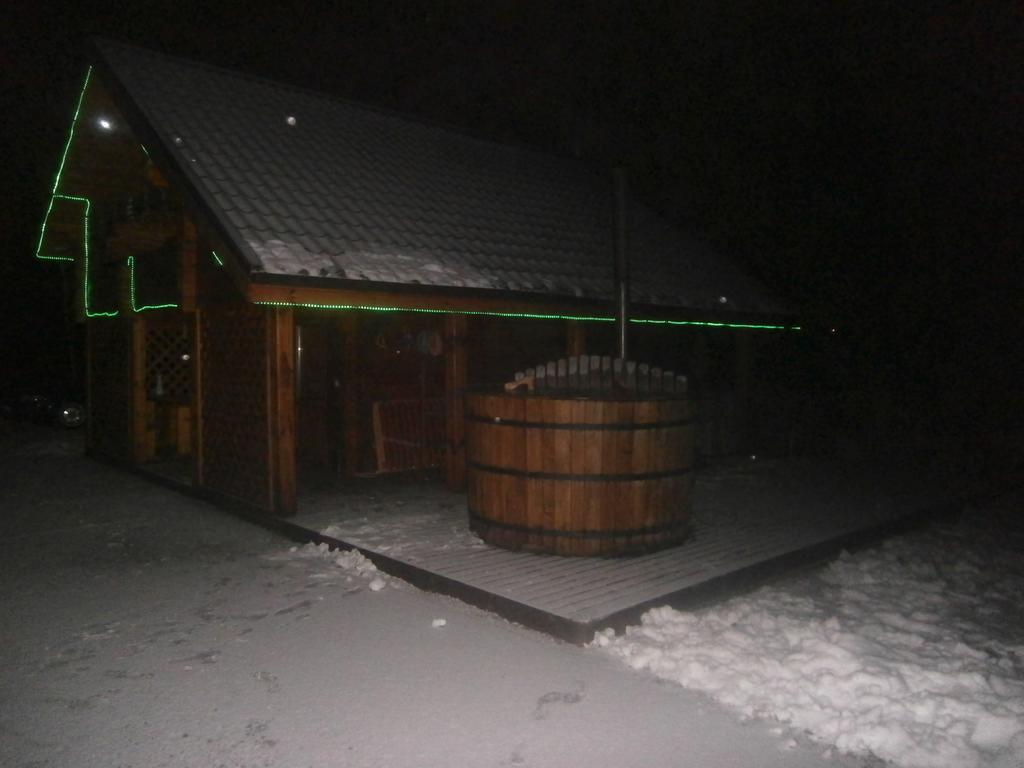 Villa Viesu Namins Dalderi Varaklani Zimmer foto